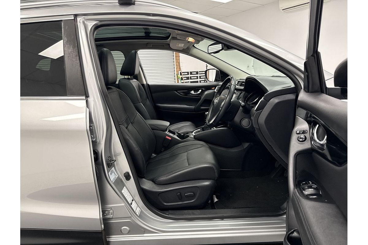 2016 Nissan QASHQAI Ti J11