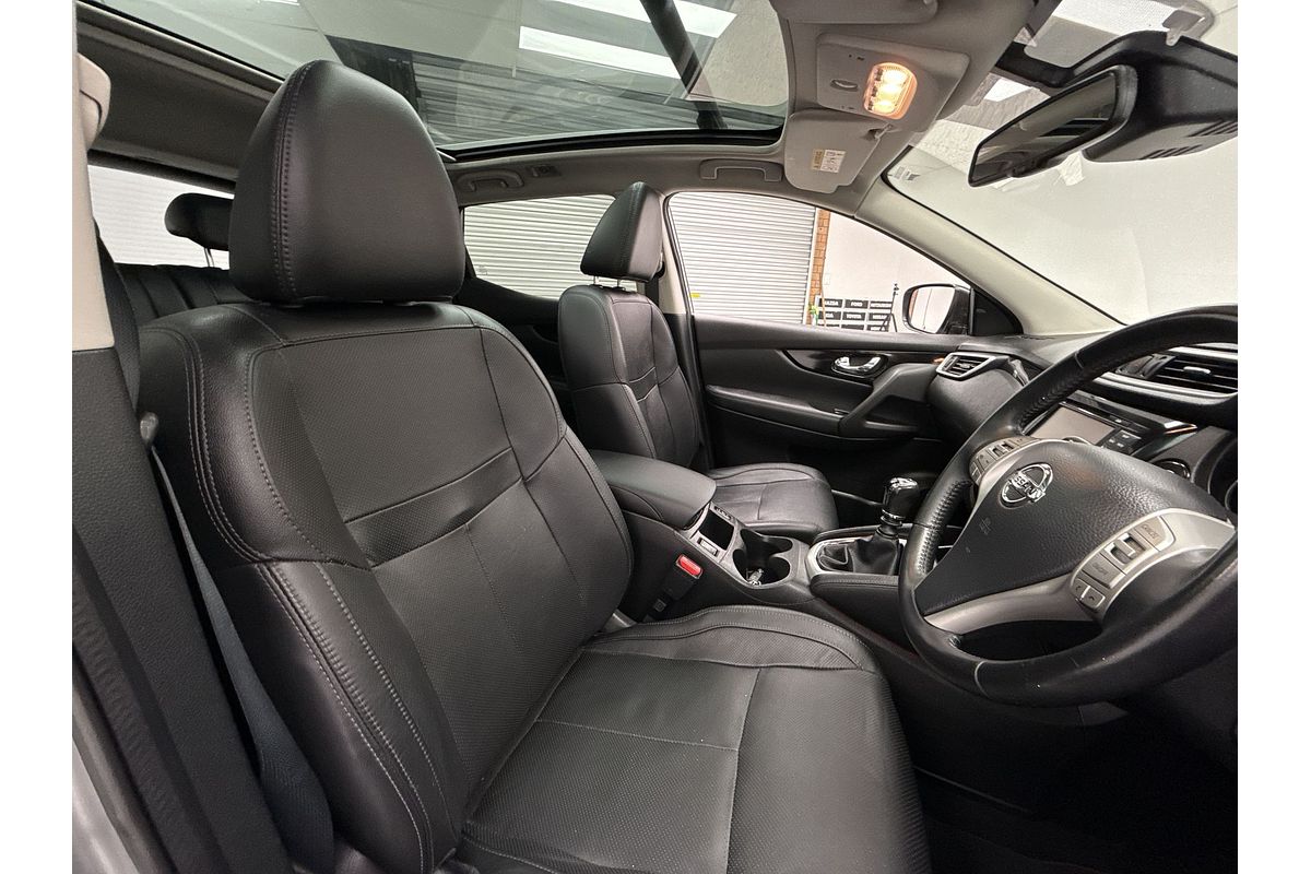 2016 Nissan QASHQAI Ti J11