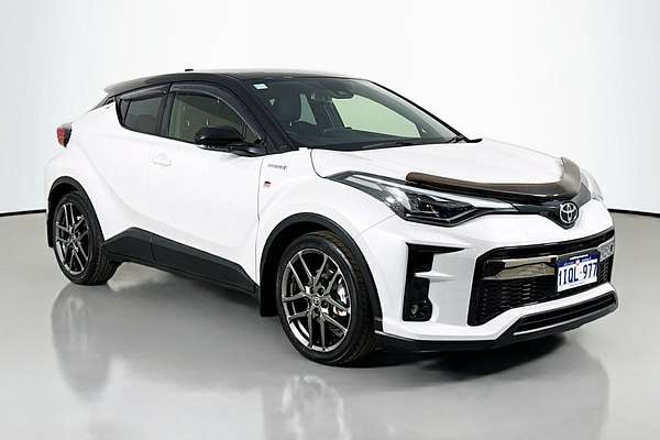 2022 Toyota C-HR GR Sport ZYX10R