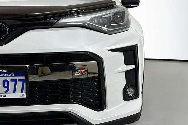 2022 Toyota C-HR GR Sport ZYX10R