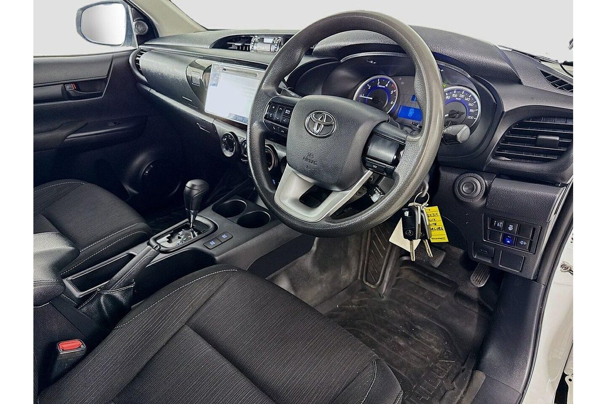 2018 Toyota Hilux SR GUN126R 4X4