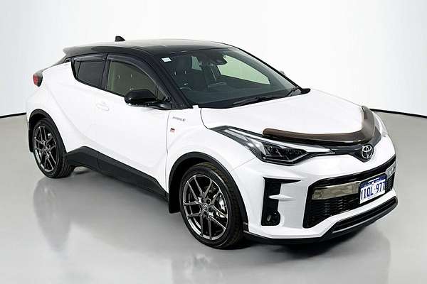 2022 Toyota C-HR GR Sport ZYX10R