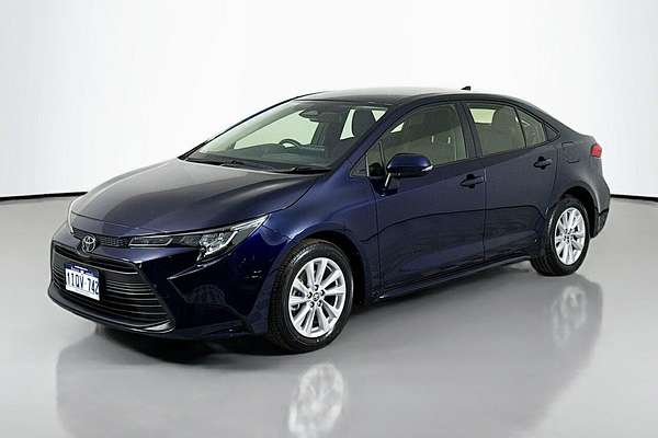 2023 Toyota Corolla Corolla Sedan 2.0L Pet CVT Ascent Sport MZEA12R