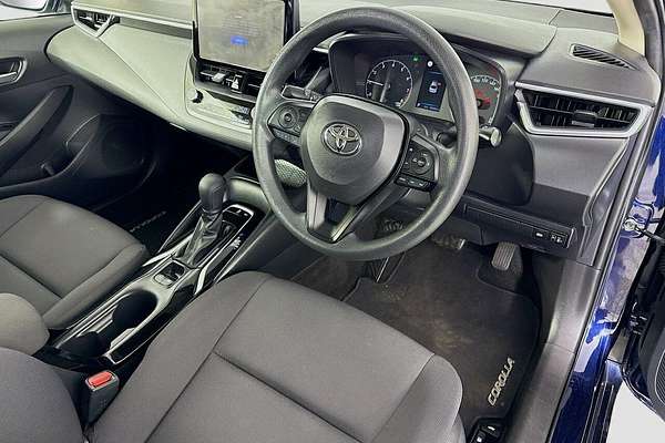 2023 Toyota Corolla Corolla Sedan 2.0L Pet CVT Ascent Sport MZEA12R