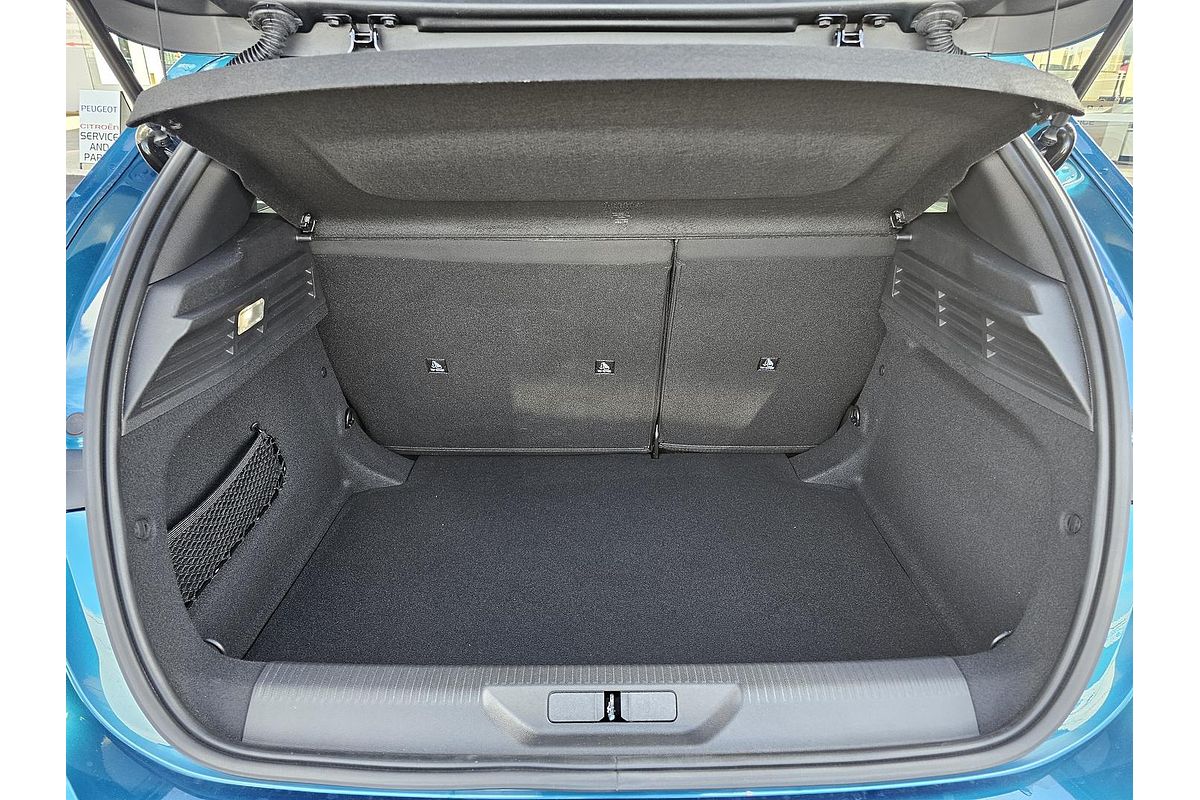 2025 Peugeot 308 GT Hybrid P51