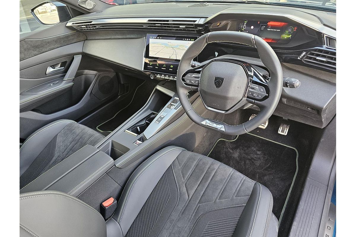 2025 Peugeot 308 GT Hybrid P51