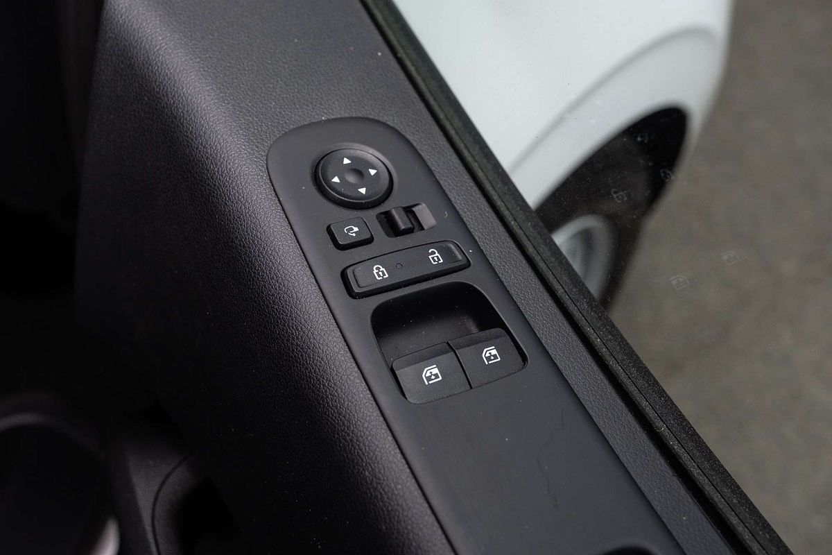 2024 Hyundai STARIA LOAD US4.V2