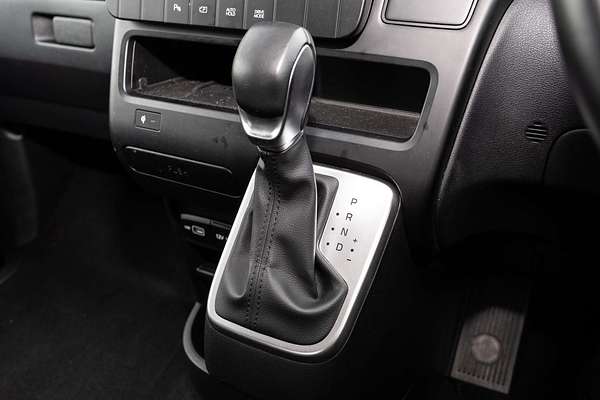 2024 Hyundai STARIA LOAD US4.V2