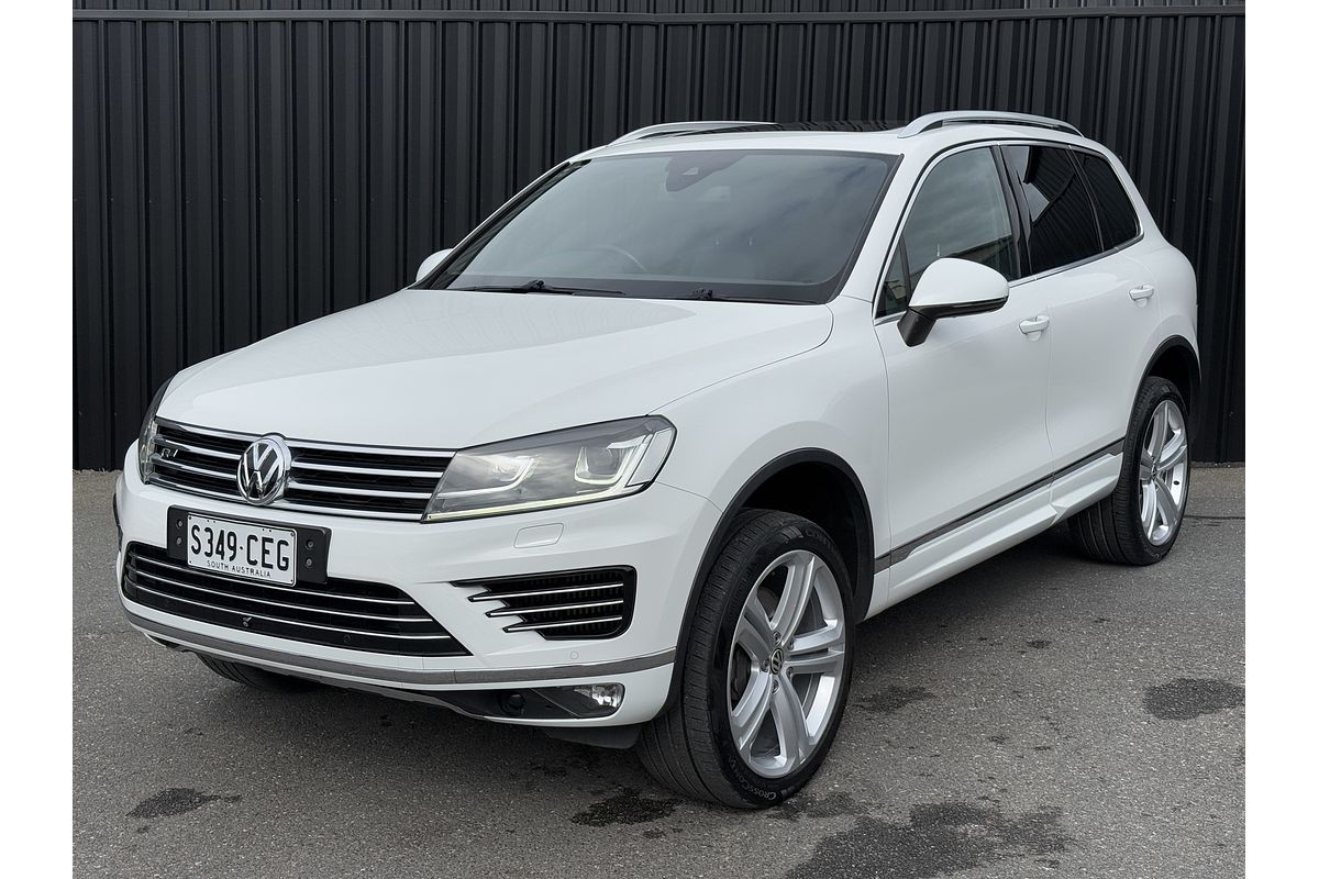 2014 Volkswagen Touareg V8 TDI R-Line 7P