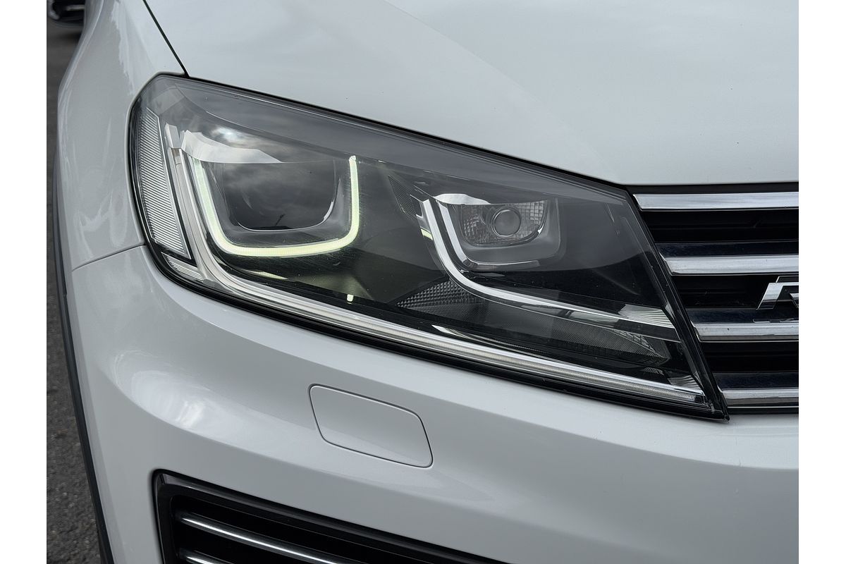 2014 Volkswagen Touareg V8 TDI R-Line 7P