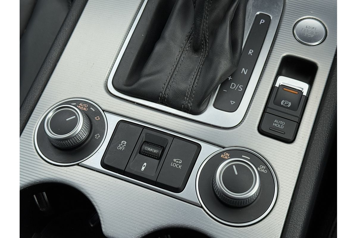 2014 Volkswagen Touareg V8 TDI R-Line 7P