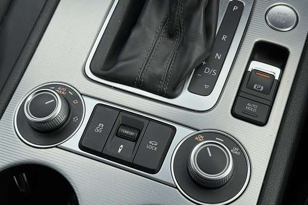 2014 Volkswagen Touareg V8 TDI R-Line 7P