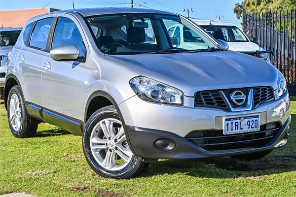 2013 Nissan Dualis ST J10 Series 4