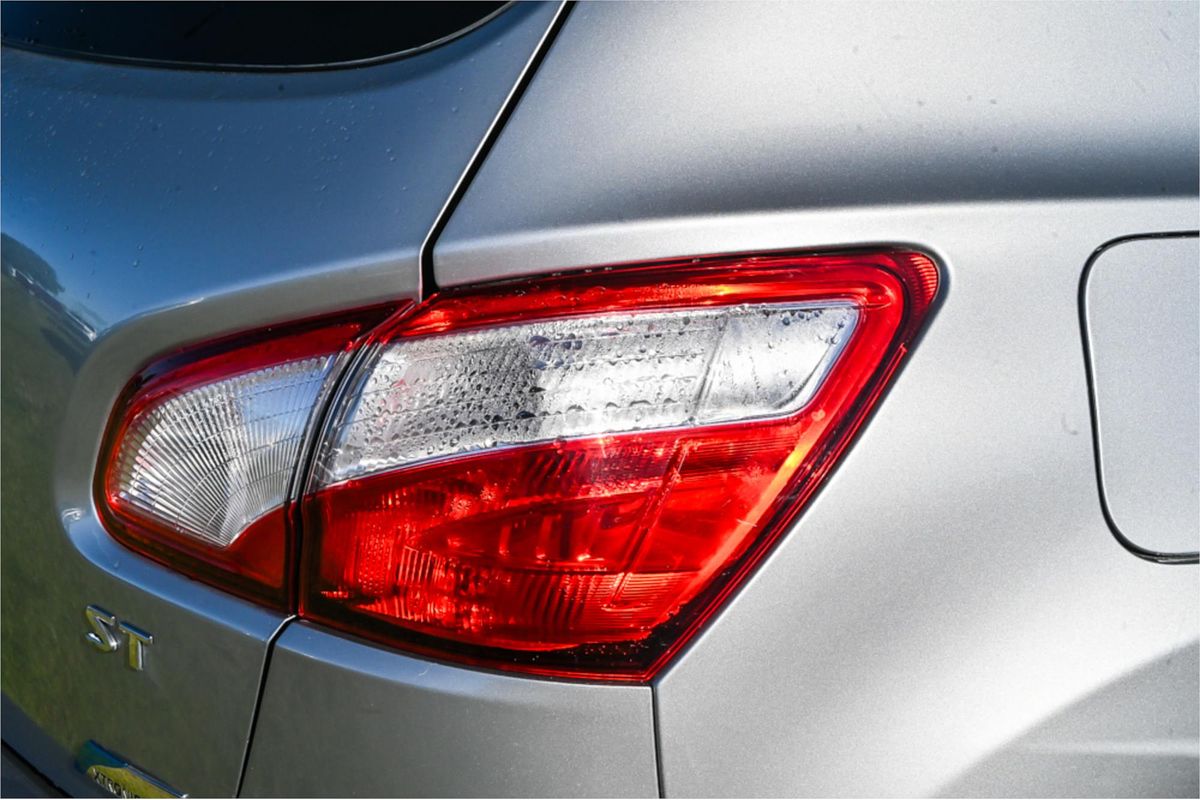 2013 Nissan Dualis ST J10 Series 4