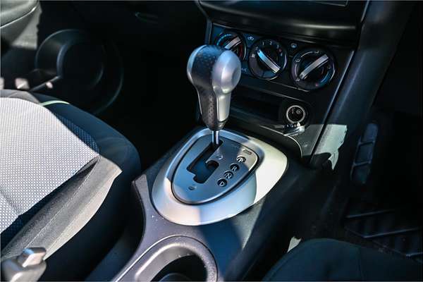 2013 Nissan Dualis ST J10 Series 4