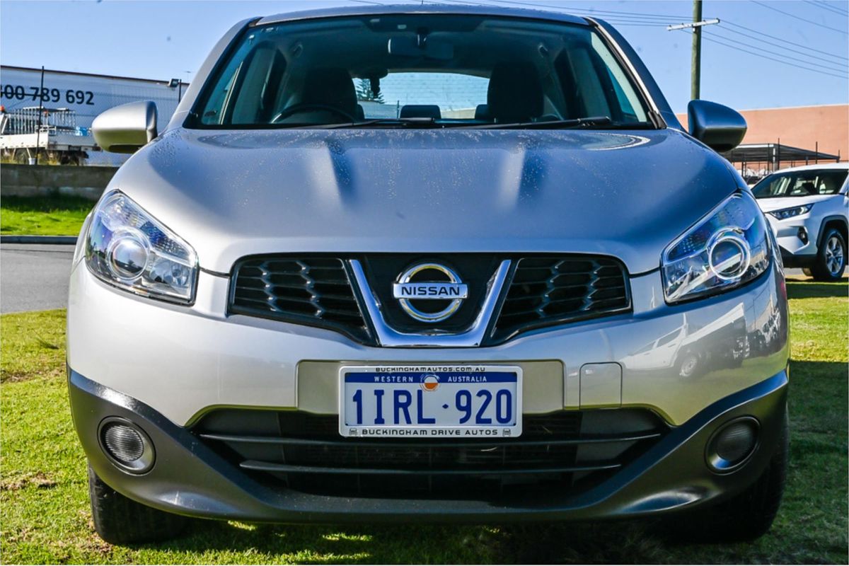 2013 Nissan Dualis ST J10 Series 4
