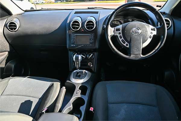 2013 Nissan Dualis ST J10 Series 4