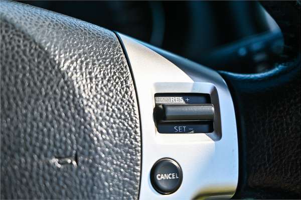 2013 Nissan Dualis ST J10 Series 4