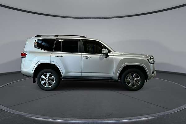 2022 Toyota Landcruiser VX FJA300R