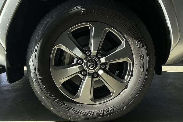 2022 Toyota Landcruiser VX FJA300R