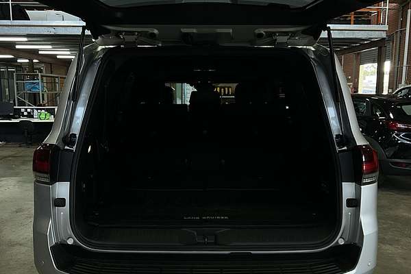 2022 Toyota Landcruiser VX FJA300R