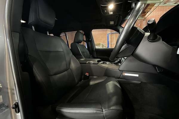 2022 Toyota Landcruiser VX FJA300R
