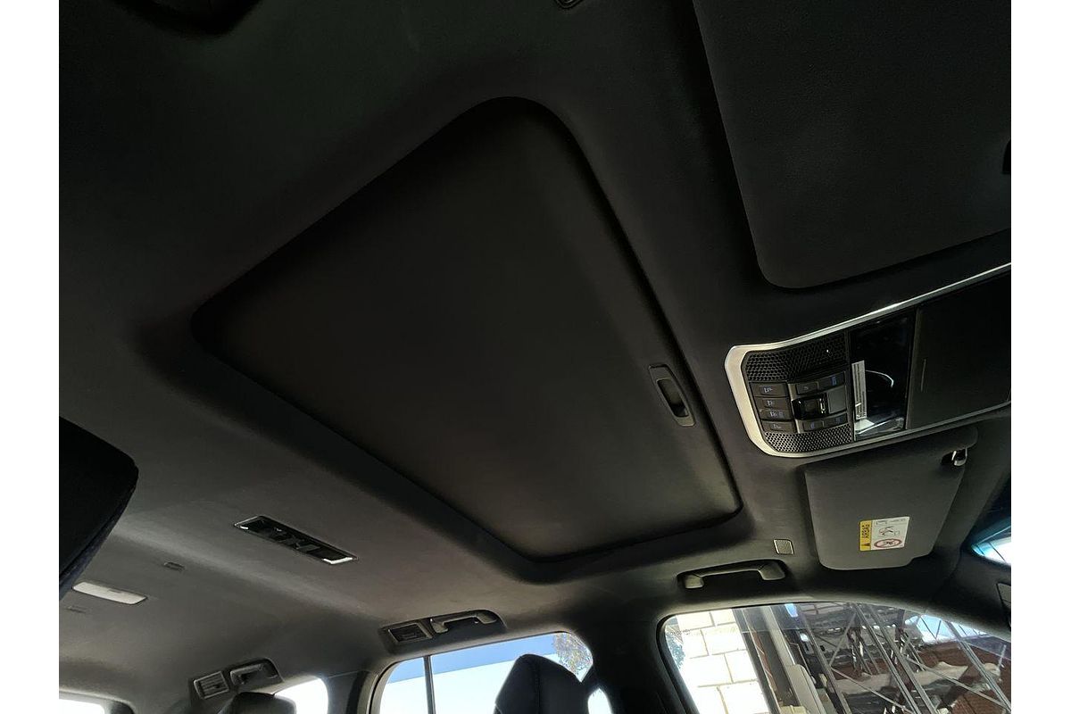 2022 Toyota Landcruiser VX FJA300R