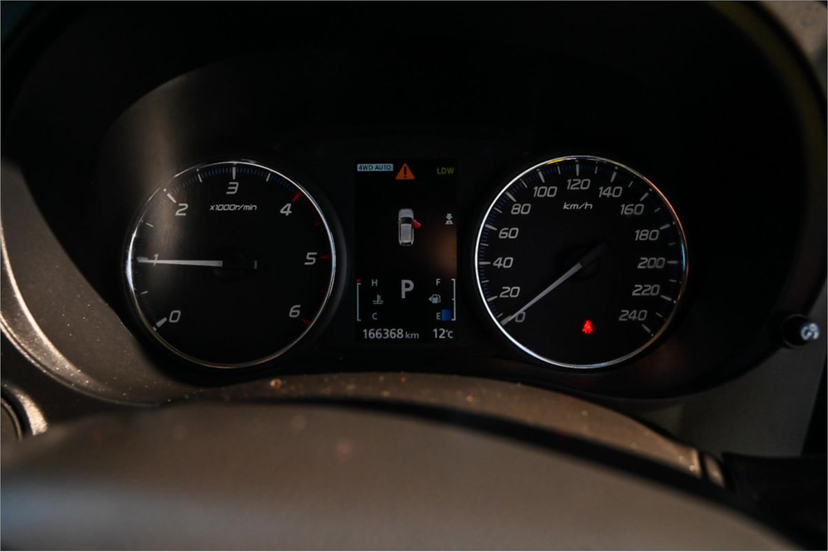 2016 Mitsubishi Outlander LS Safety Pack ZK
