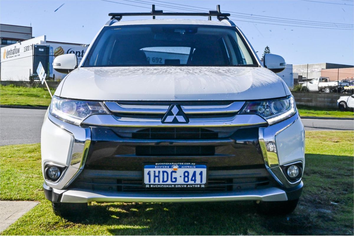 2016 Mitsubishi Outlander LS Safety Pack ZK