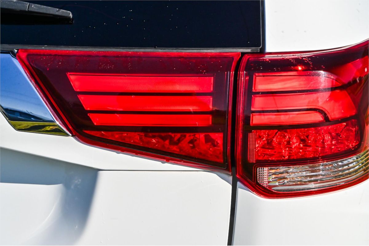 2016 Mitsubishi Outlander LS Safety Pack ZK