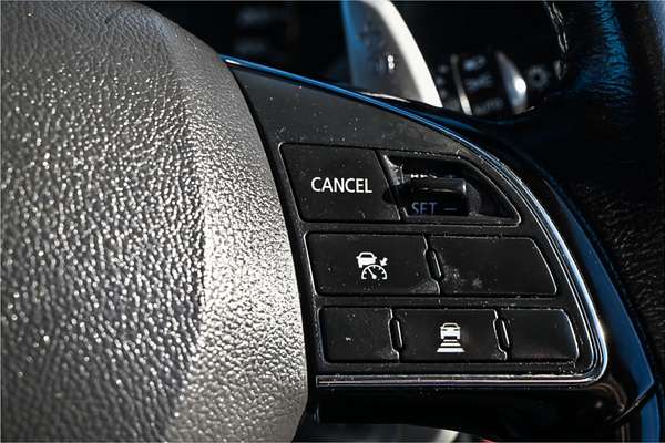 2016 Mitsubishi Outlander LS Safety Pack ZK