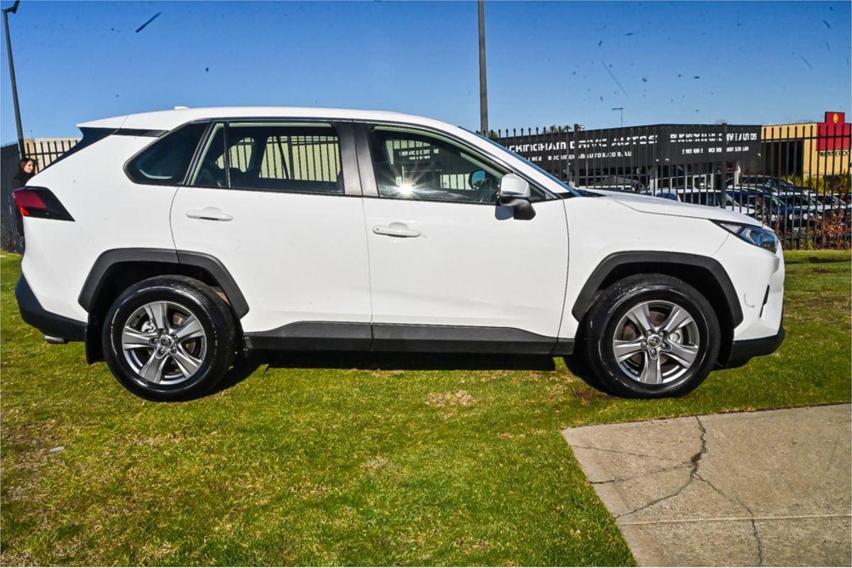 2022 Toyota RAV4 GX MXAA52R