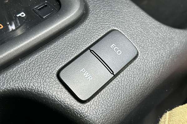 2023 Toyota Hilux SR GUN126R 4X4
