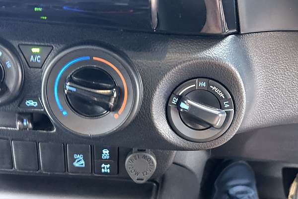 2023 Toyota Hilux SR GUN126R 4X4