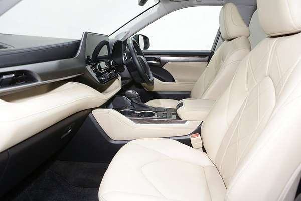 2023 Toyota Kluger Grande AXUH78R