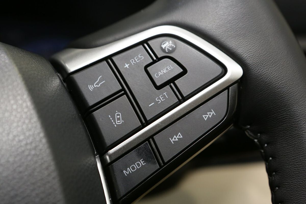 2023 Toyota Kluger Grande AXUH78R