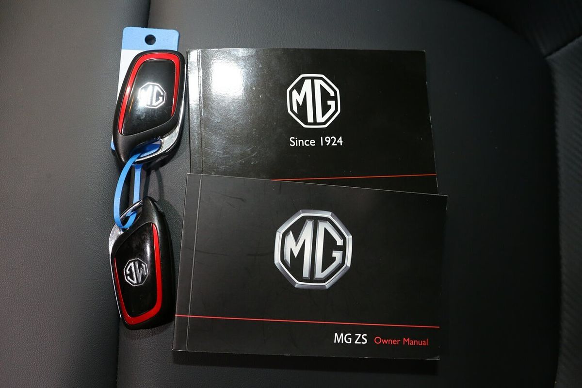 2021 MG ZST Excite