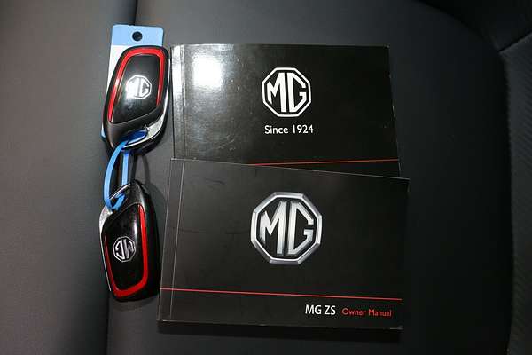 2021 MG ZST Excite