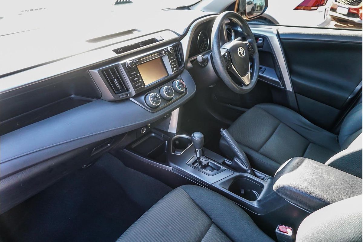 2018 Toyota RAV4 GX ASA44R