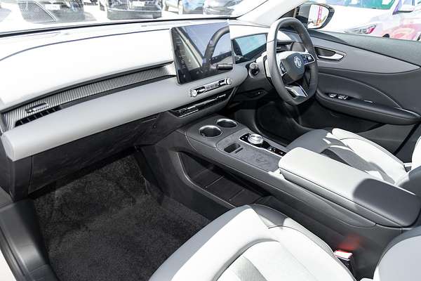 2025 MG MGS5 EV Essence 62 ZS3EM