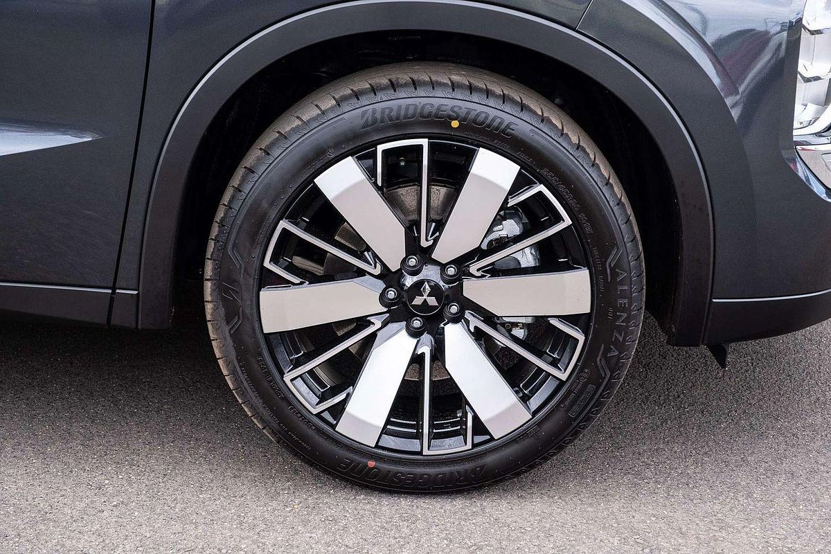2025 Mitsubishi Outlander Aspire ZM