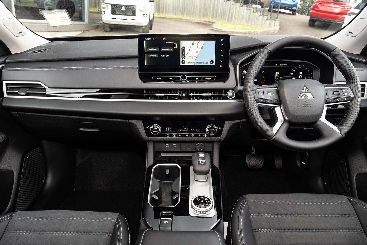2025 Mitsubishi Outlander Aspire ZM