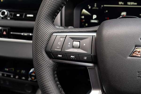 2025 Mitsubishi Outlander Aspire ZM