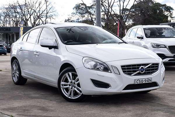 2013 Volvo S60 T5