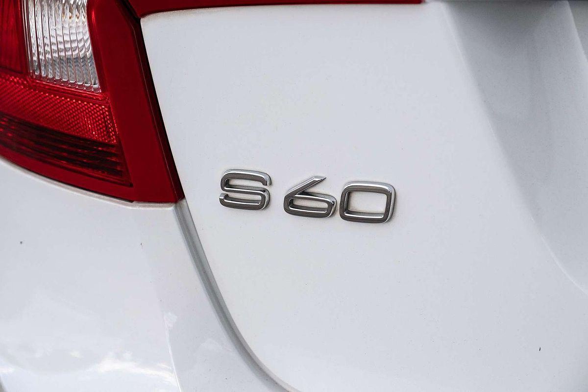 2013 Volvo S60 T5
