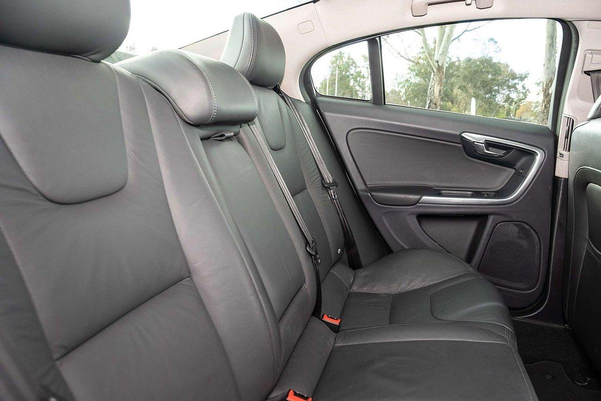 2013 Volvo S60 T5