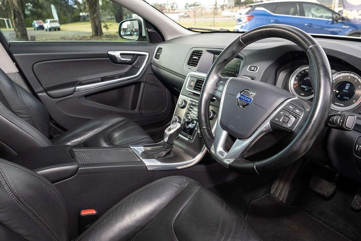 2013 Volvo S60 T5