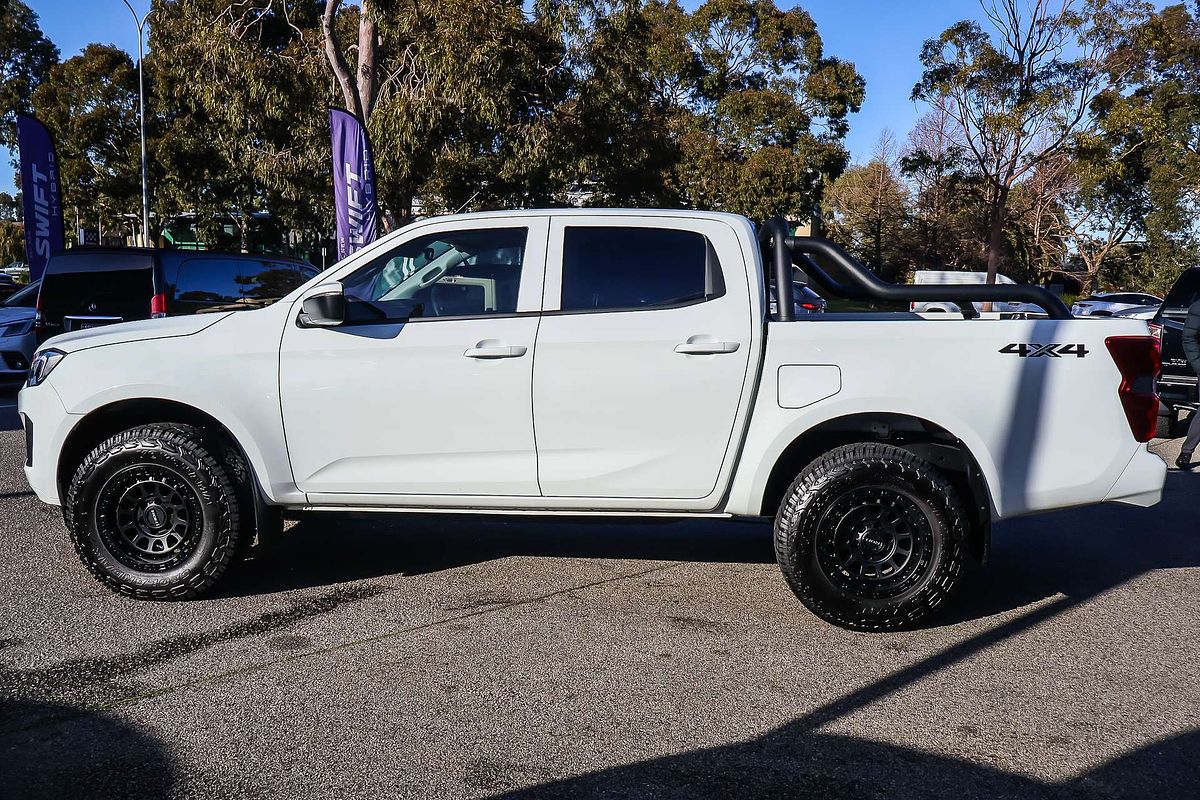 2024 Isuzu D-MAX LS-M 4X4