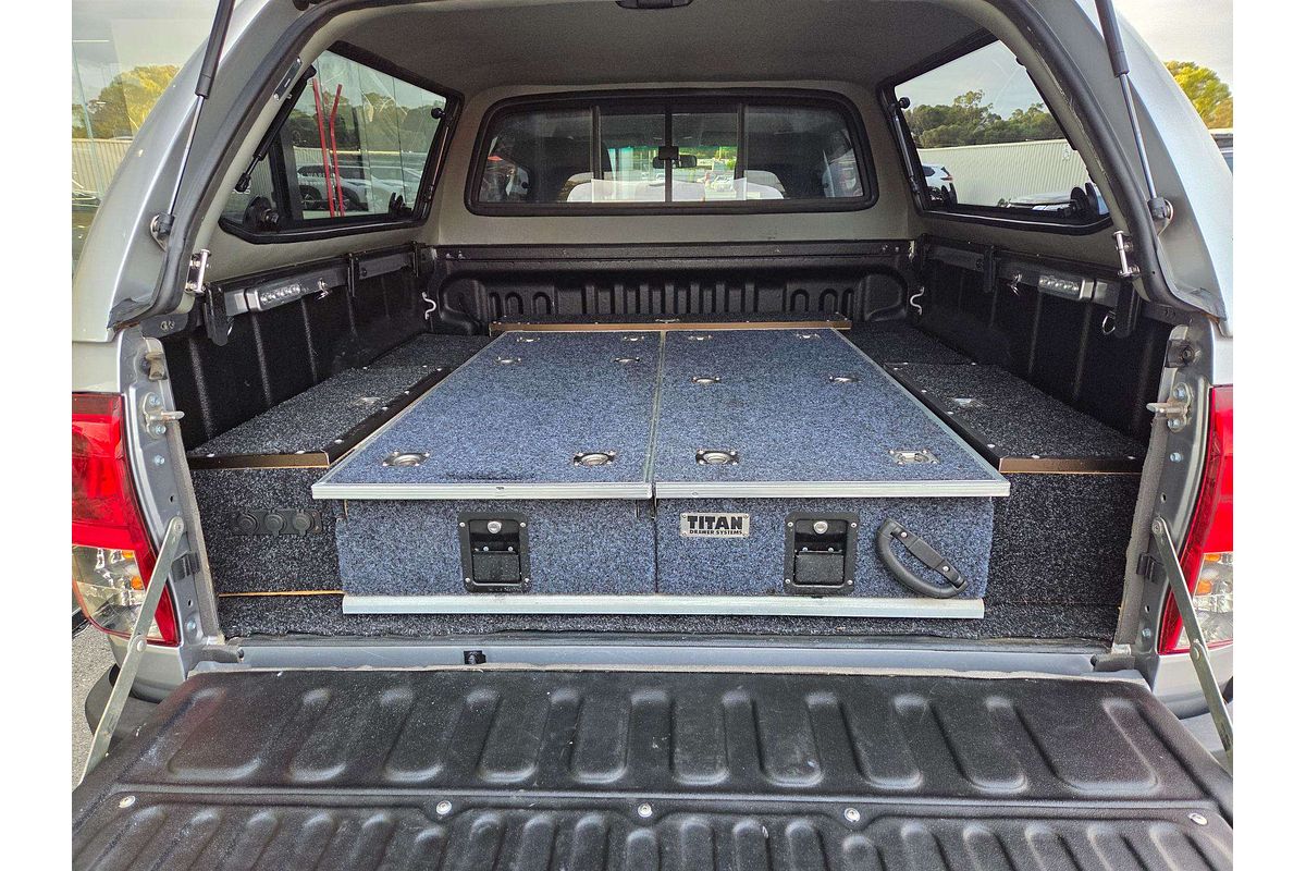 2016 Toyota Hilux SR5 GUN126R 4X4