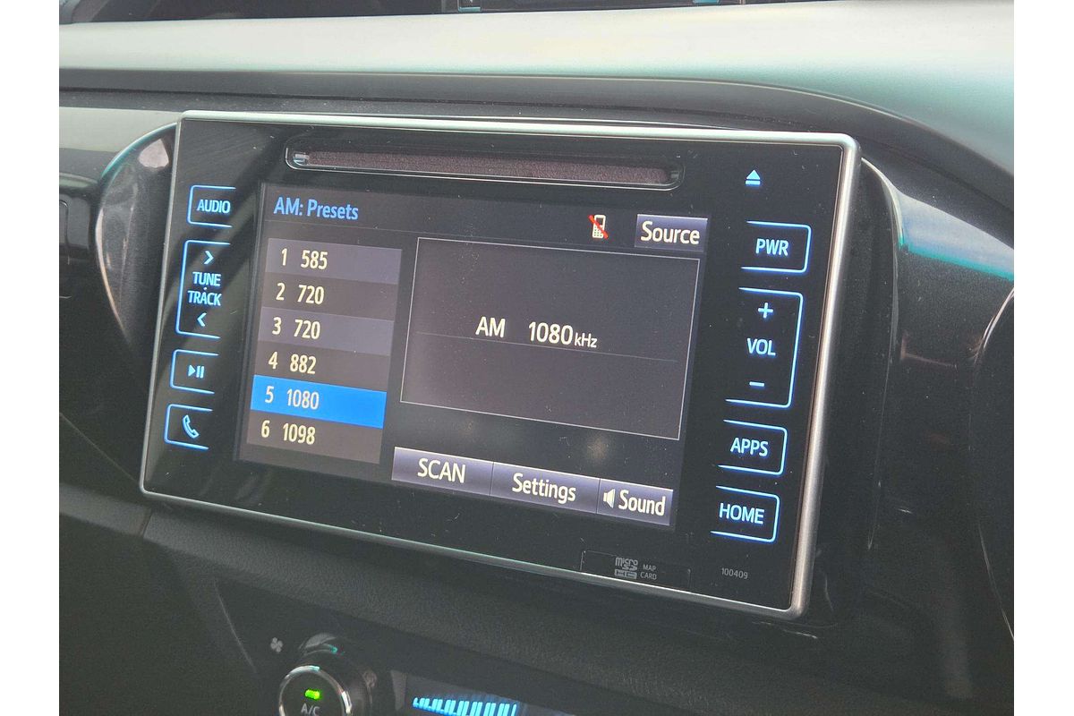 2016 Toyota Hilux SR5 GUN126R 4X4